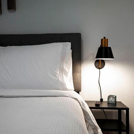 New! The Yellow Door- Downtown Wimberley W/ River Access Bagian luar foto
