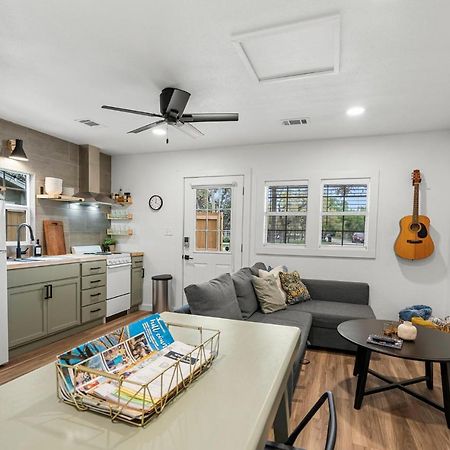 New! The Yellow Door- Downtown Wimberley W/ River Access Bagian luar foto