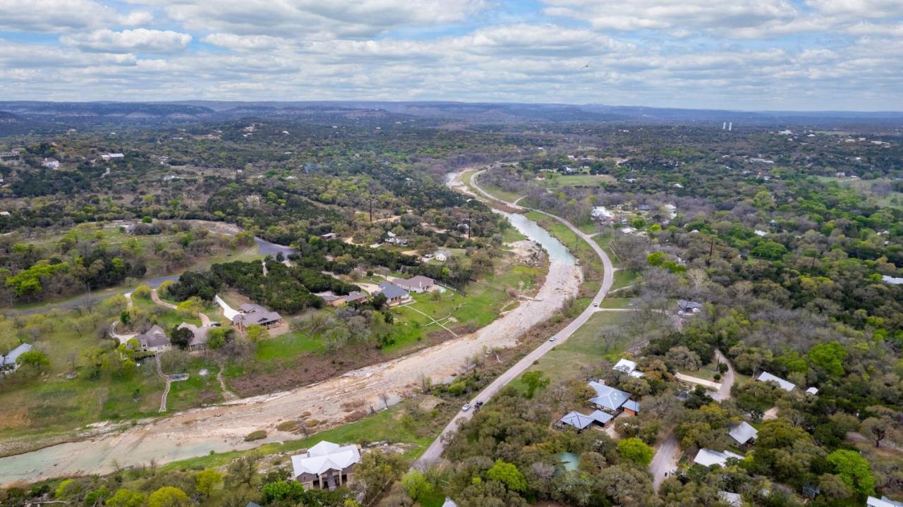 New! The Yellow Door- Downtown Wimberley W/ River Access Bagian luar foto