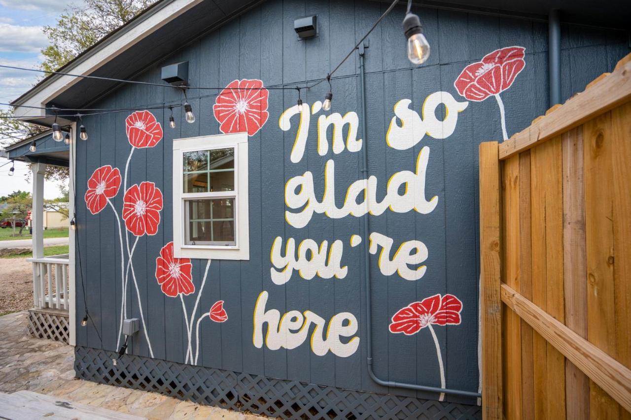 New! The Yellow Door- Downtown Wimberley W/ River Access Bagian luar foto