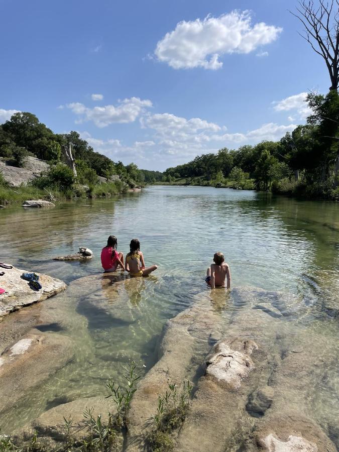 New! The Yellow Door- Downtown Wimberley W/ River Access Bagian luar foto